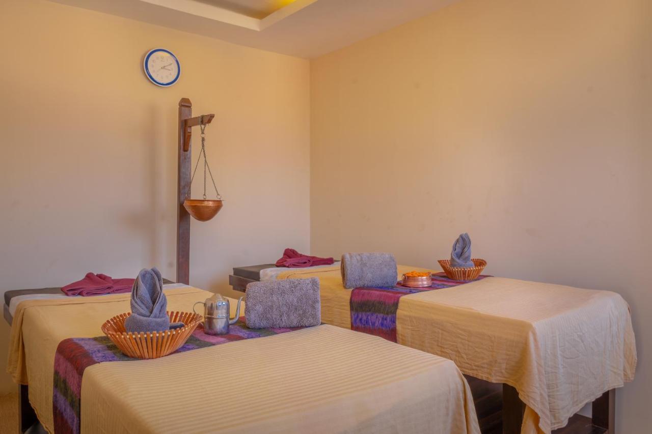 Hotel Tradition & Spa Kathmandu Exterior photo