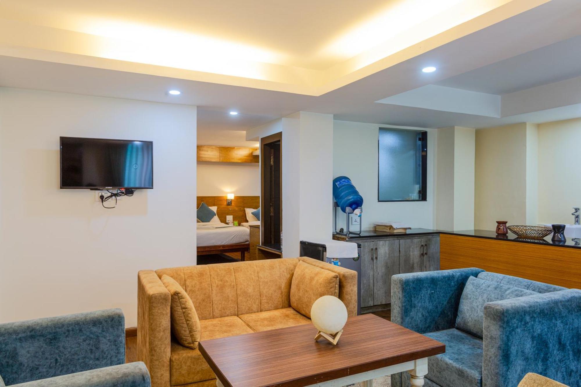 Hotel Tradition & Spa Kathmandu Exterior photo